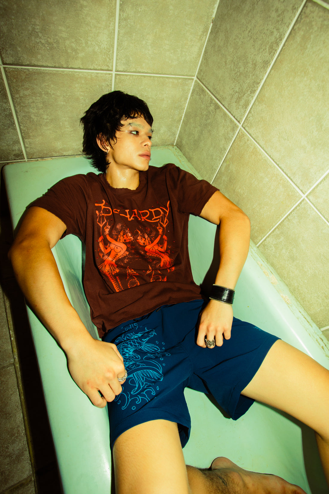 Camiseta Marrom "Rainhas do Mar"